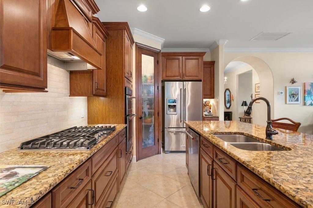 7211 Live Oak Dr., Naples, FL 34114