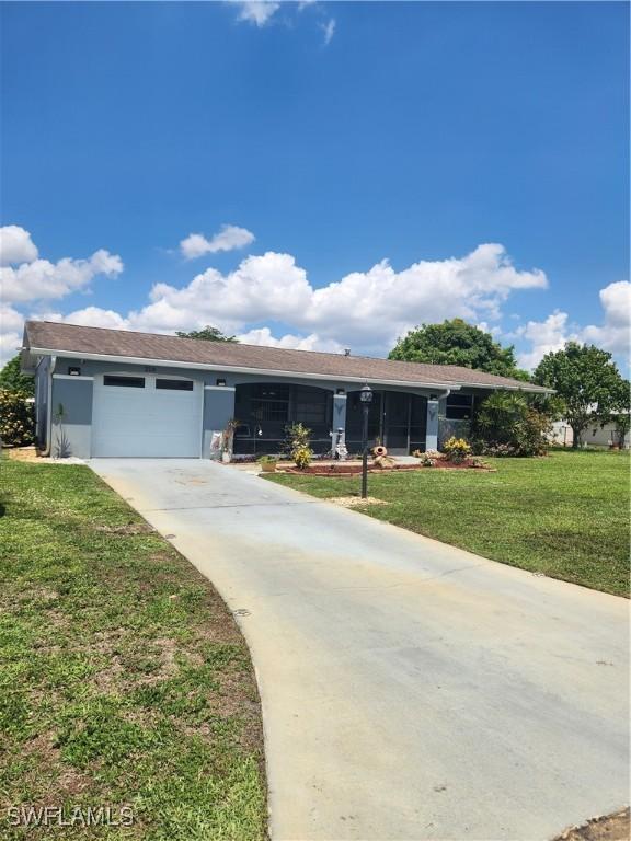 210 Highview Ave., Lehigh Acres, FL 33936
