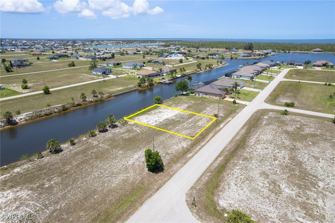 4106 NW 39th Ln., Cape Coral, FL 33993