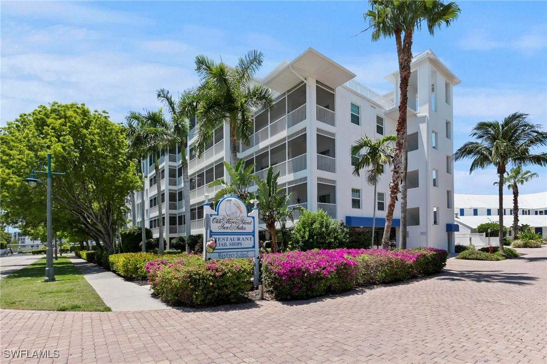 140 Palm St. #207, Marco Island, FL 34145