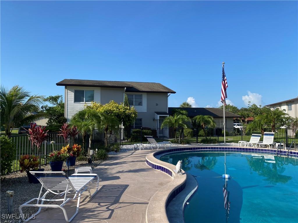 180 Cypress Way #D124, Naples, FL 34110