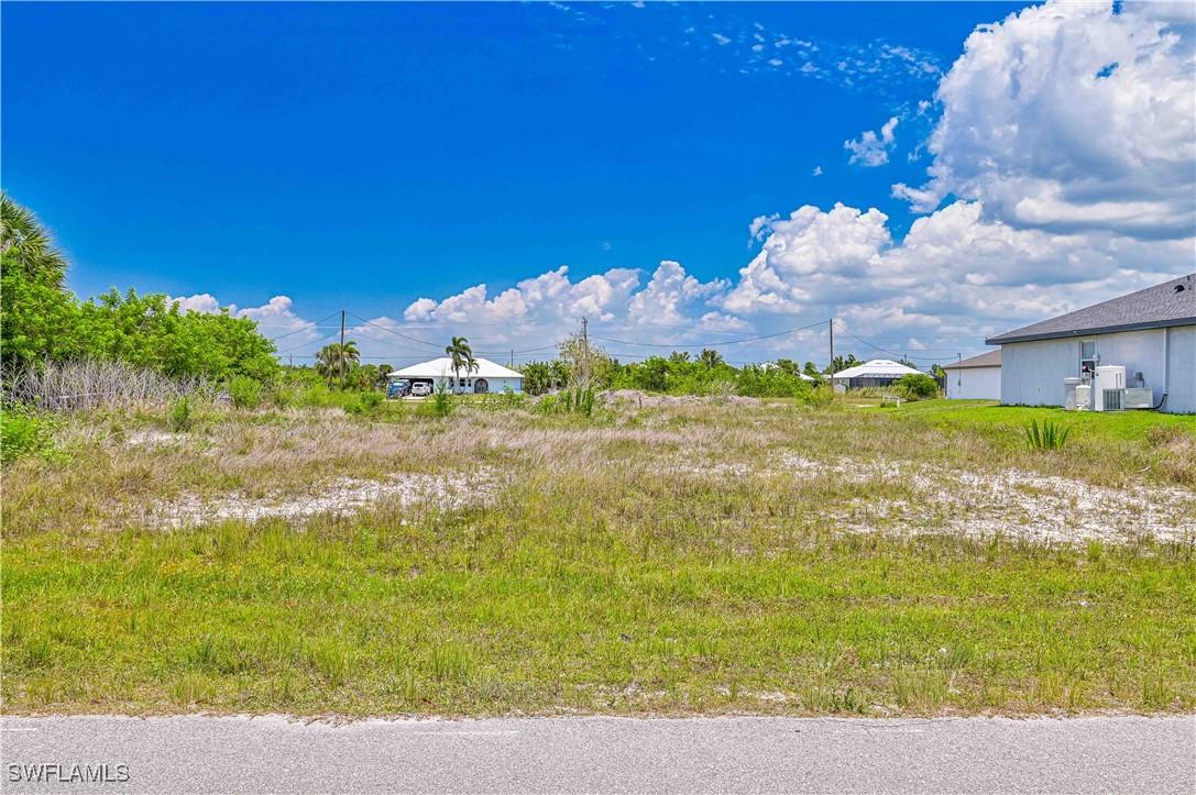 2703 NW 13th St., Cape Coral, FL 33993