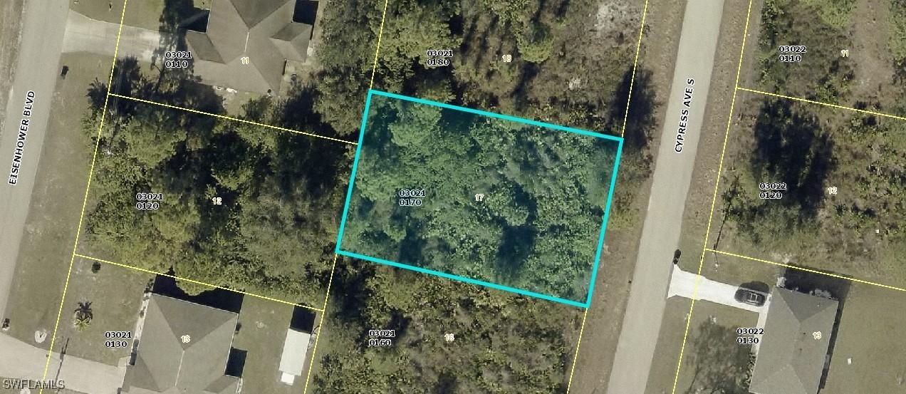 526 Cypress Ave., Lehigh Acres, FL 33974