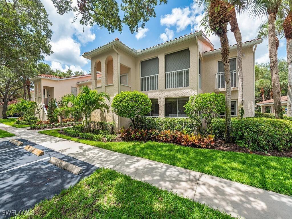 105 Tuscana Ct. #1002, Naples, FL 34119