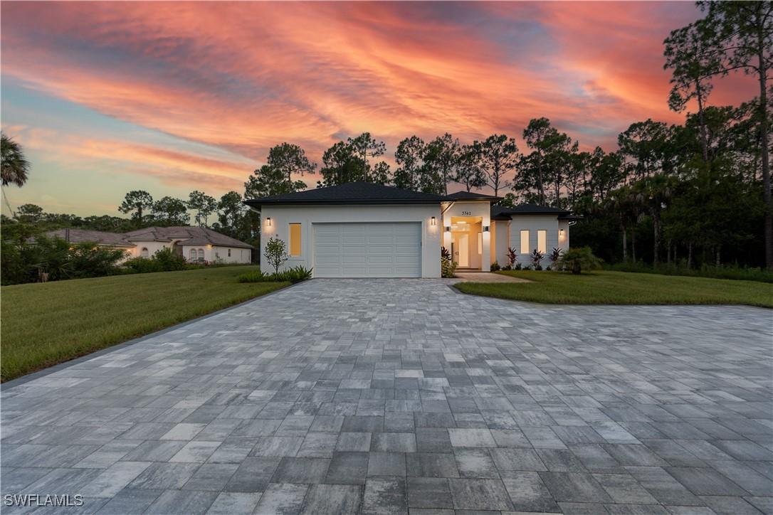 3762 32nd Ave., Naples, FL 34117