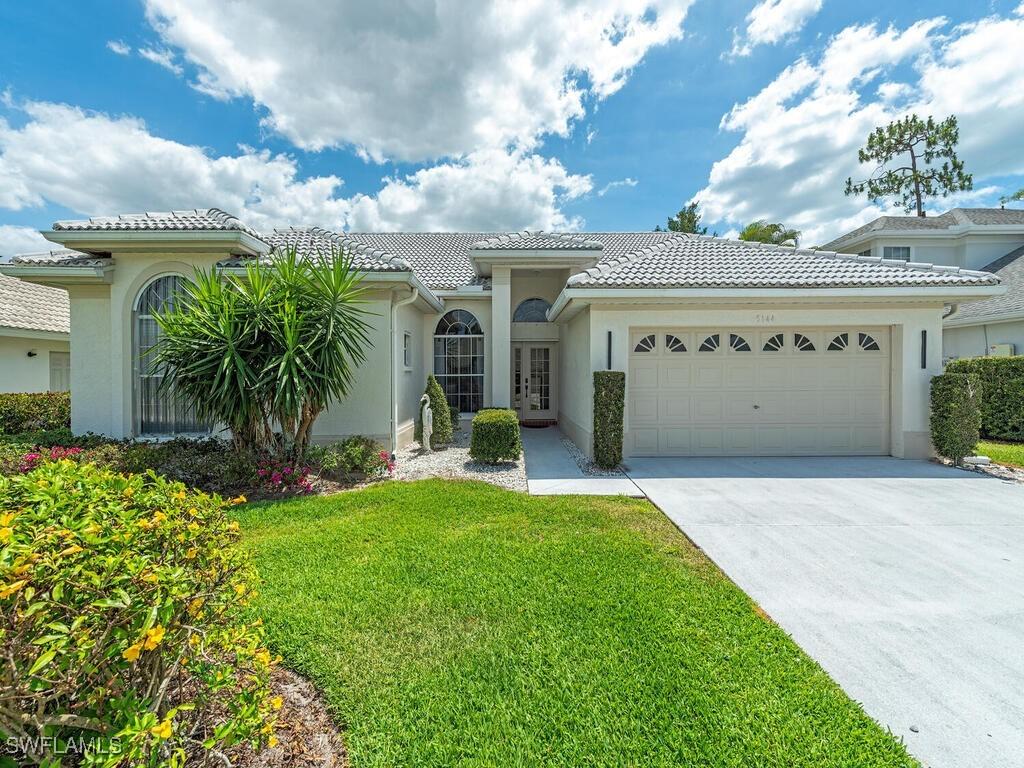 5144 Lochwood Ct., Naples, FL 34112