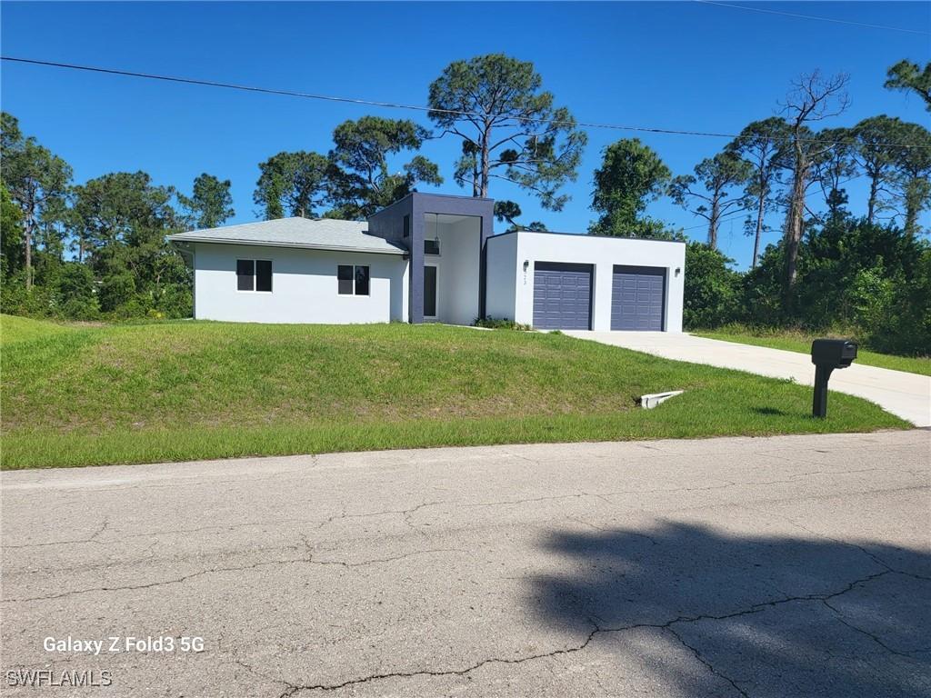 521 Frank Jewett Ave., Lehigh Acres, FL 33974