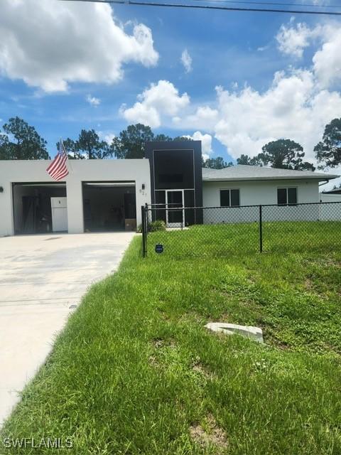 521 Frank Jewett Ave., Lehigh Acres, FL 33974