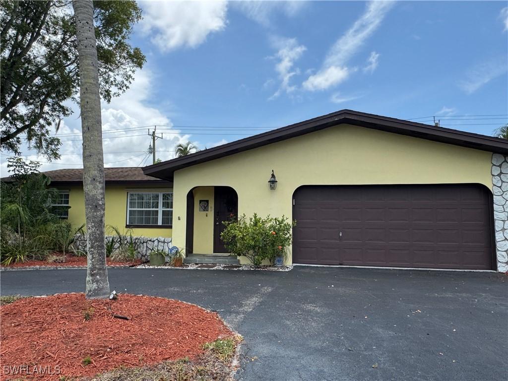 2324 Jasper Ave., Fort Myers, FL 33907