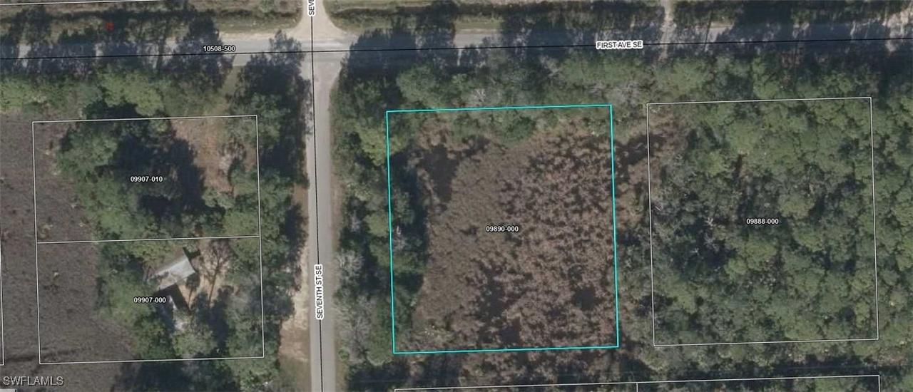1st Ave., Steinhatchee, FL 32359