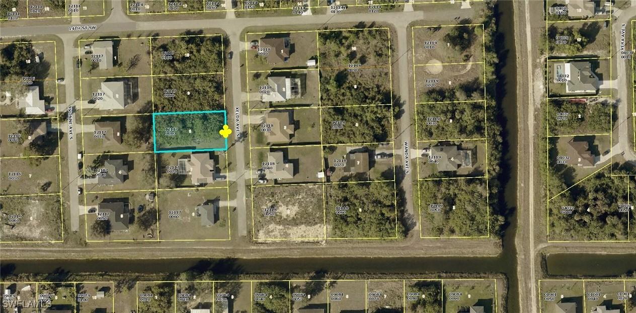 1404 Xelda Ave., Lehigh Acres, FL 33976