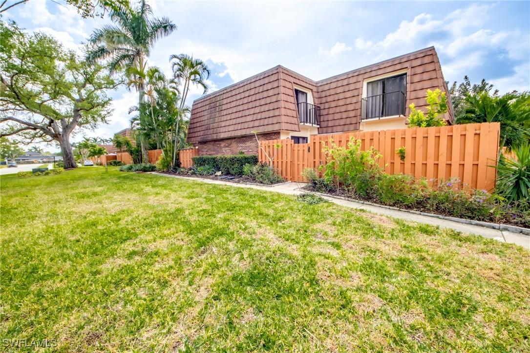 1464 Park Shore Cir. #2, Fort Myers, FL 33901
