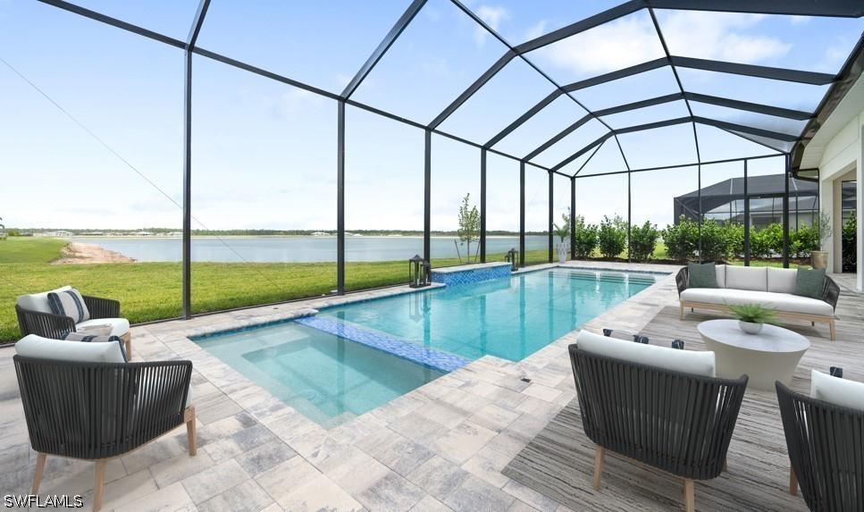 8766 Driftwood Dr., Naples, FL 34114