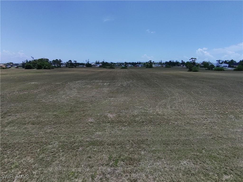 1622 NW 1st Ter., Cape Coral, FL 33993