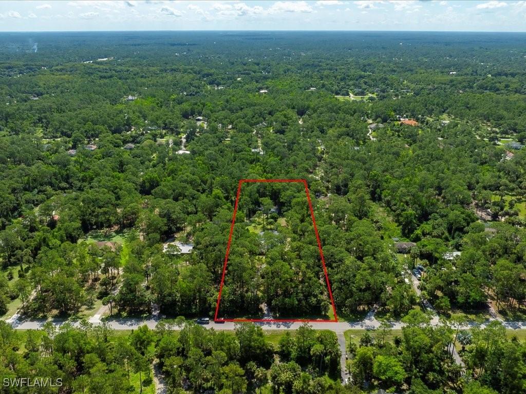 330 Wilson Blvd., Naples, FL 34117