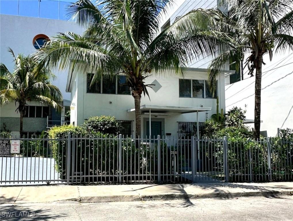 364 SW 11th St., Miami, FL 33130