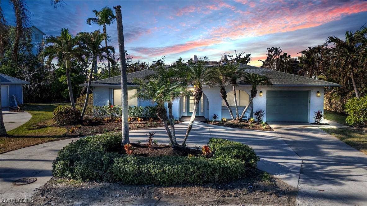 12 Fairview Blvd., Fort Myers Beach, FL 33931