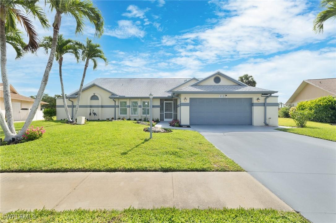 112 Bordeaux Cir., Naples, FL 34112