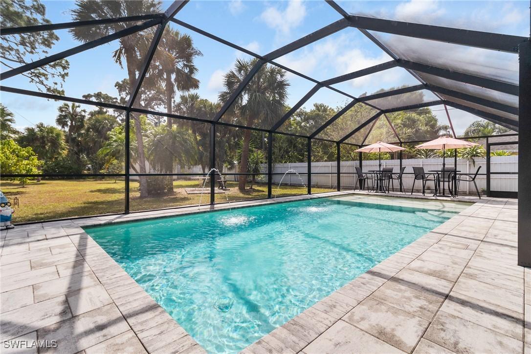 32 Lincoln Ave., Lehigh Acres, FL 33936