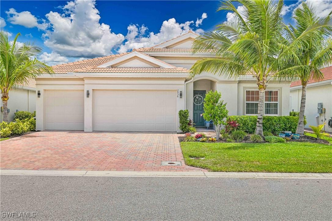 2936 Royal Gardens Ave., Fort Myers, FL 33916