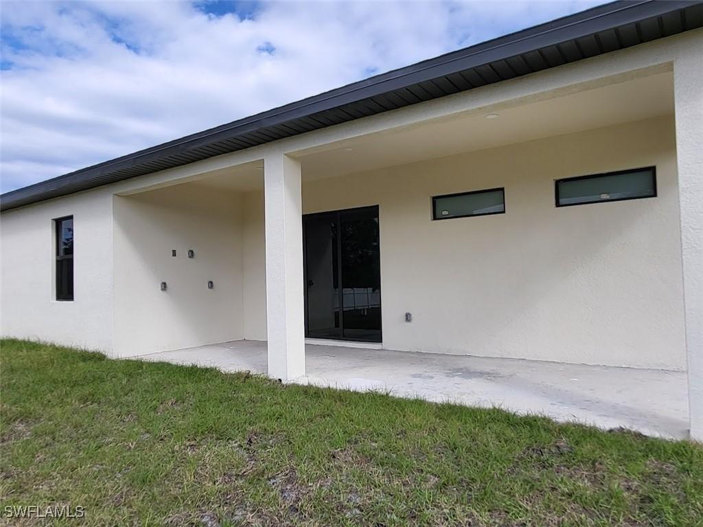 1901 Wanda Ave., Lehigh Acres, FL 33971