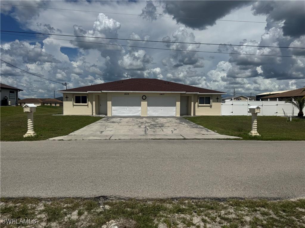 1905/1907 Gordon Ave., Lehigh Acres, FL 33973