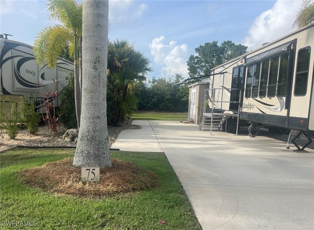 5252 Cypress Trail Resort Cir., Fort Myers, FL 33905