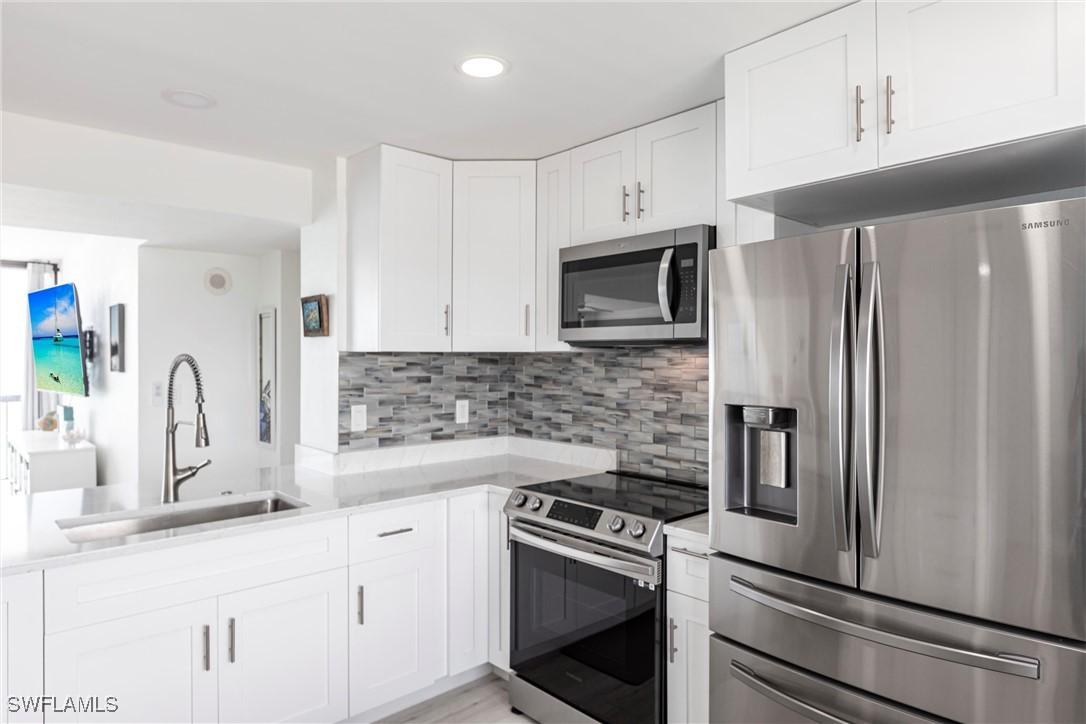 26300 Hickory Blvd. #906, Bonita Springs, FL 34134