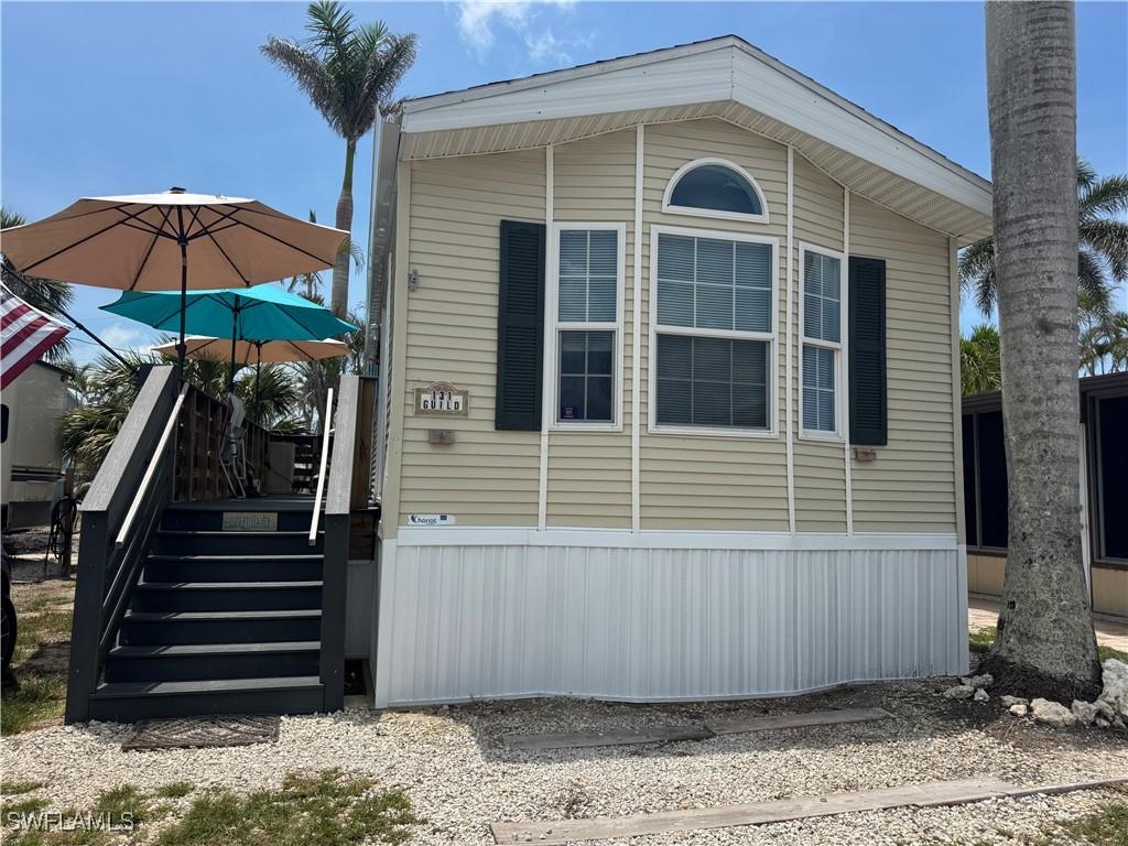 1119 Periwinkle Way #131, Sanibel, FL 33957