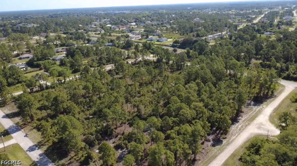 827 Ontario Ave., Lehigh Acres, FL 33974