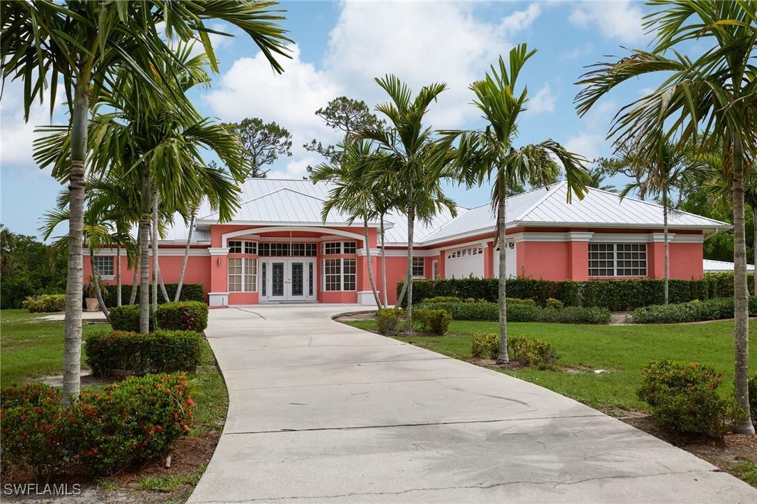 3667 Liberty Sq., Fort Myers, FL 33908