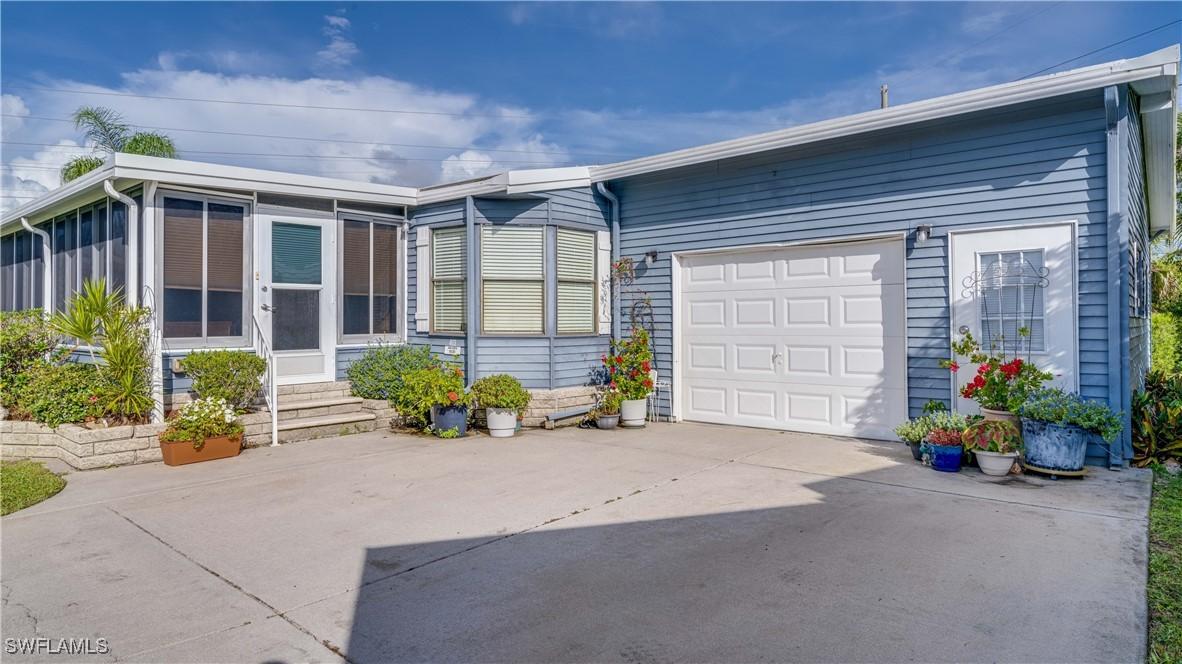 419 Horizon Dr., North Fort Myers, FL 33903