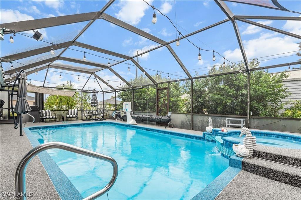 209 Tropicana Pkwy., Cape Coral, FL 33993