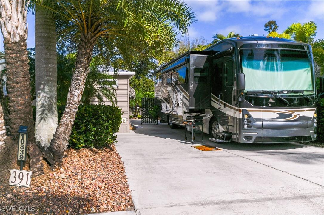 10339 Prairie Iris Tr., Fort Myers, FL 33905