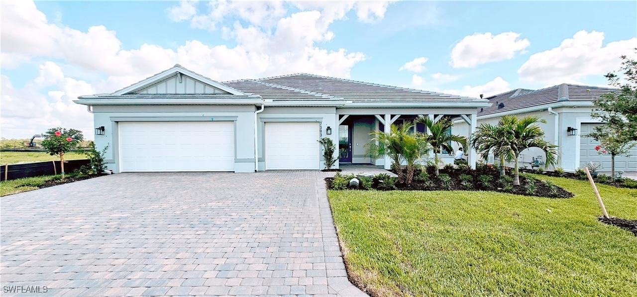 7393 Blue Salvia Dr., North Fort Myers, FL 33917