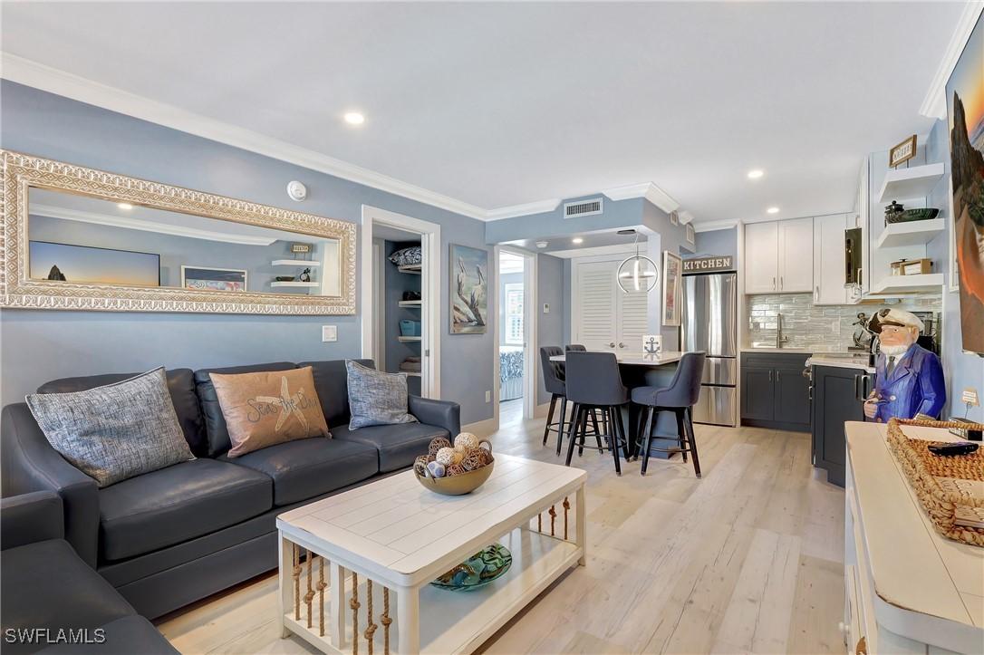 1295 Gulf Shore Blvd. #136, Naples, FL 34102