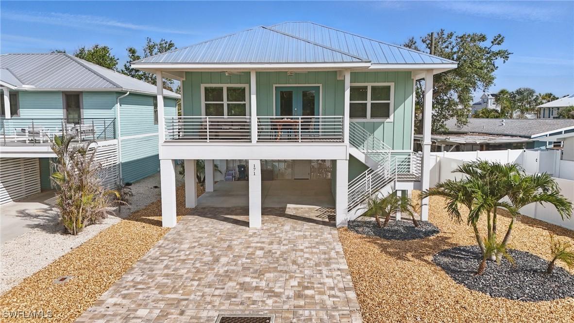 171 Connecticut St., Fort Myers Beach, FL 33931