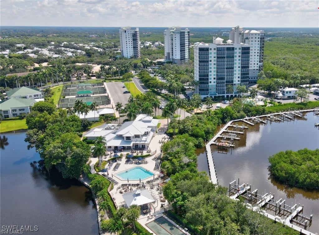 320 Horse Creek Dr. #105, Naples, FL 34110
