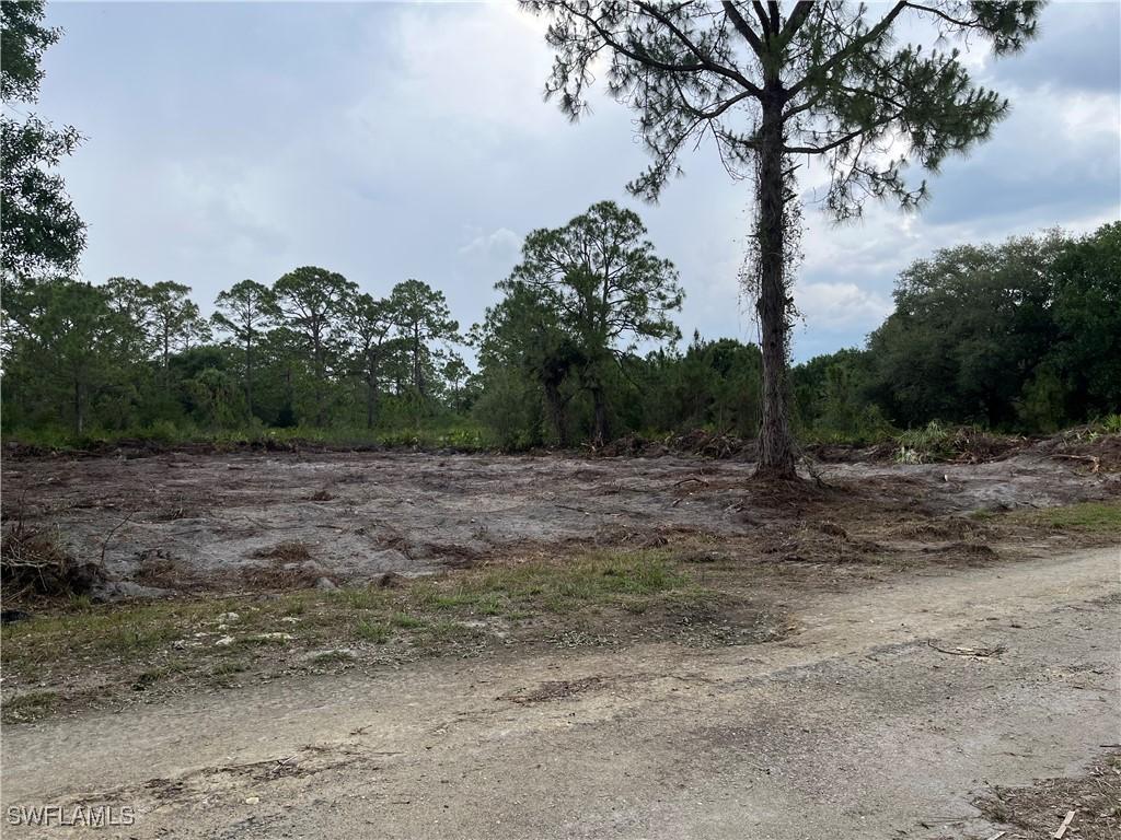 1307 Grant Ave., Lehigh Acres, FL 33972