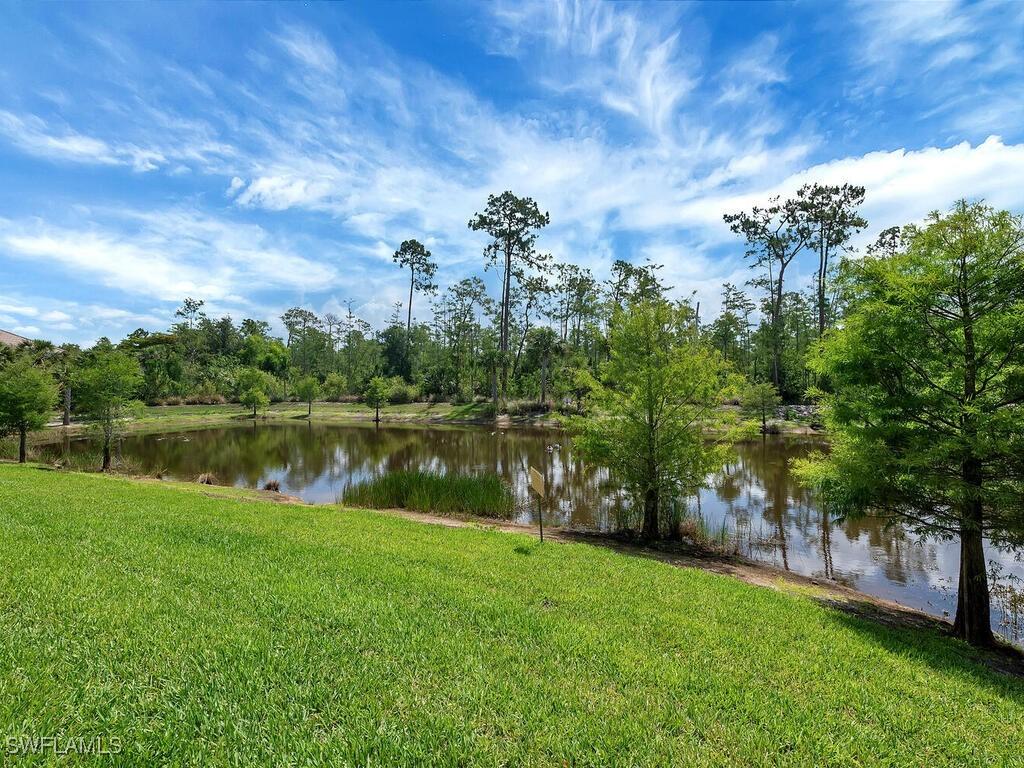 13078 Pembroke Dr., Naples, FL 34105