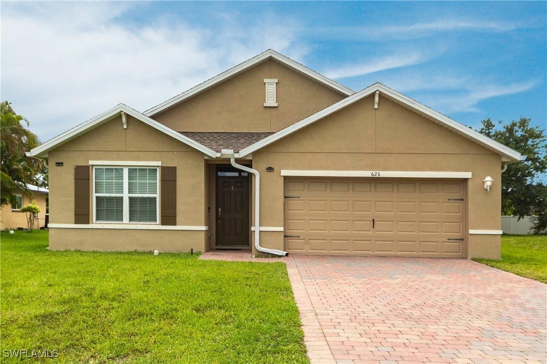 626 SW 26th Ter., Cape Coral, FL 33914