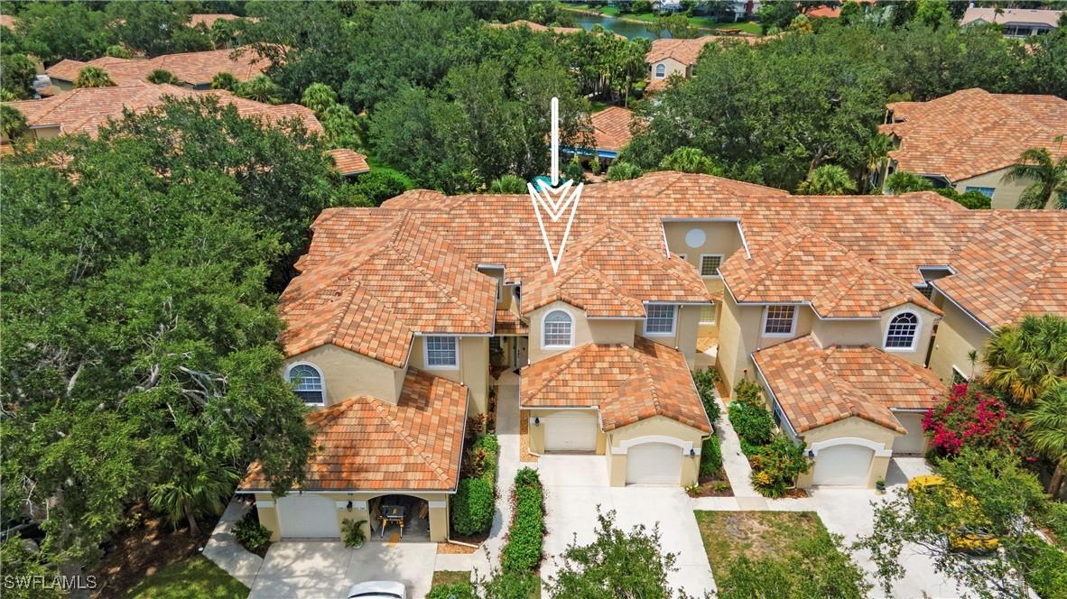 96 Silver Oaks Cir. #1-202, Naples, FL 34119
