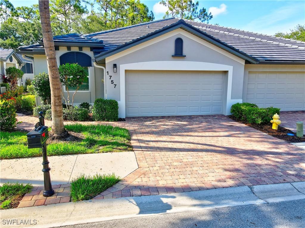1757 Tarpon Bay Dr. #57, Naples, FL 34119