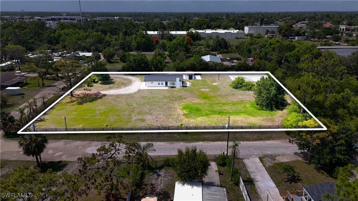 19551 Spicewood Ln., Fort Myers, FL 33908