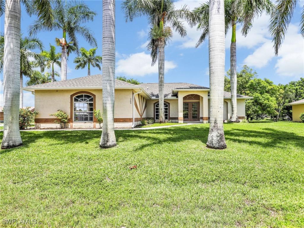 305 SE 16th Pl., Cape Coral, FL 33990