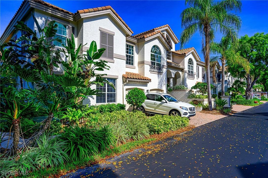 133 Colonade Cir., Naples, FL 34103