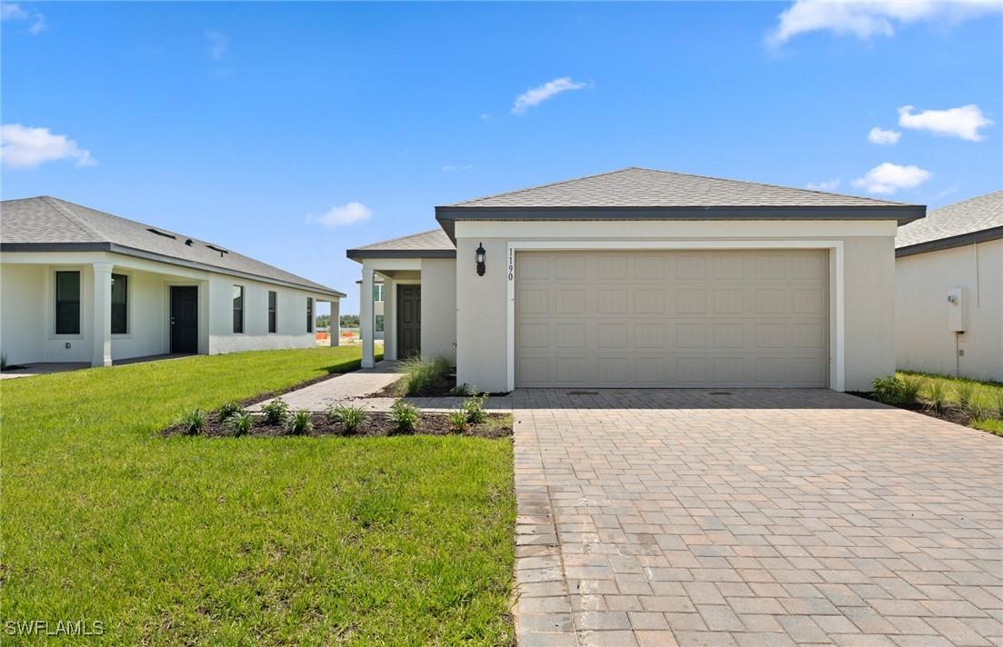 1198 Caloosa Cove Dr., Labelle, FL 33935