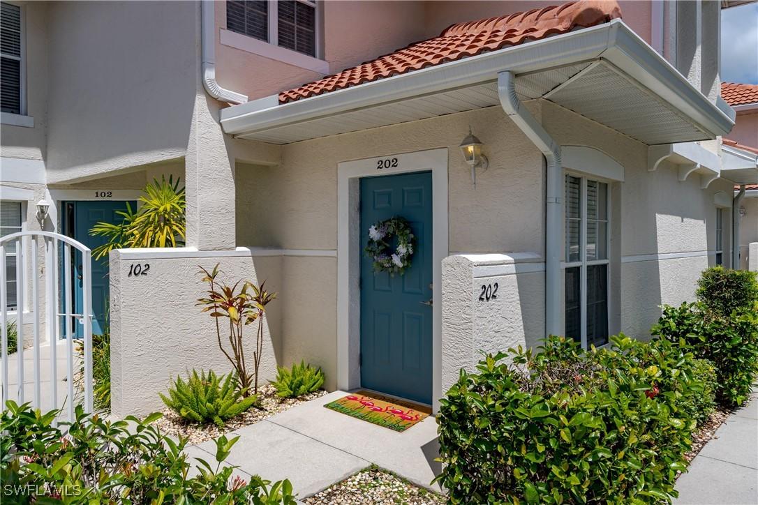 5035 Cedar Springs Dr. #202, Naples, FL 34110
