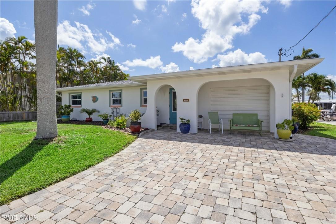 2839 Janet St., Matlacha, FL 33993