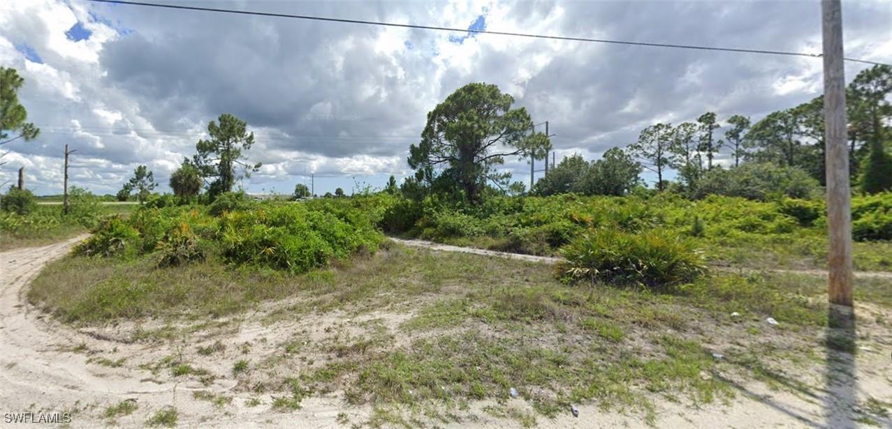 1712 Meadow Rd., Lehigh Acres, FL 33976